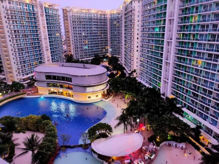 Azure Urban Residence A11 Near Airport And Sm Bicutan+ Free Wifi Paranaque City Екстериор снимка