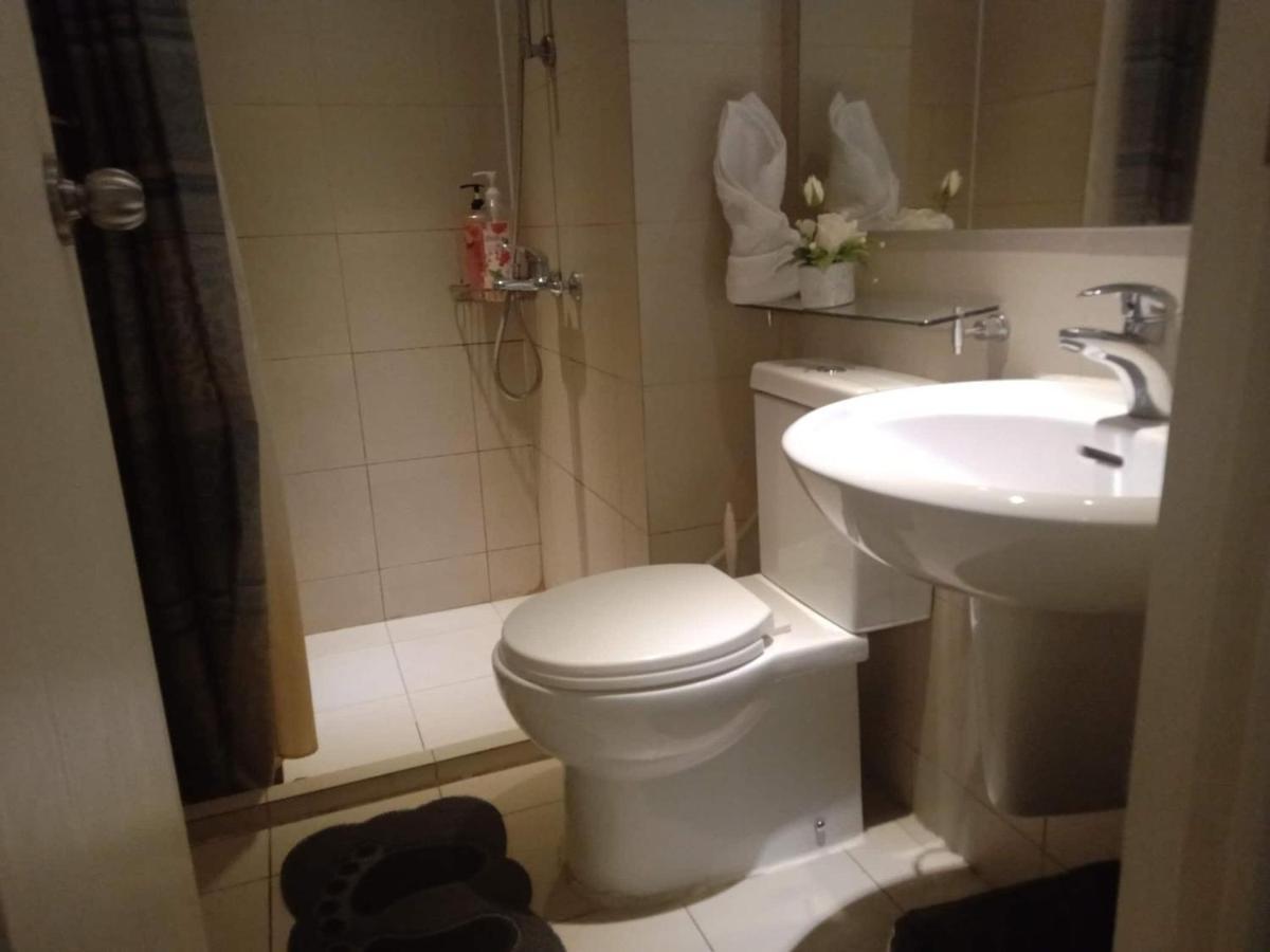 Azure Urban Residence A11 Near Airport And Sm Bicutan+ Free Wifi Paranaque City Екстериор снимка